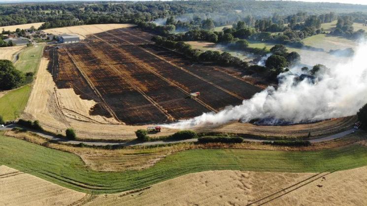 field fire maldon